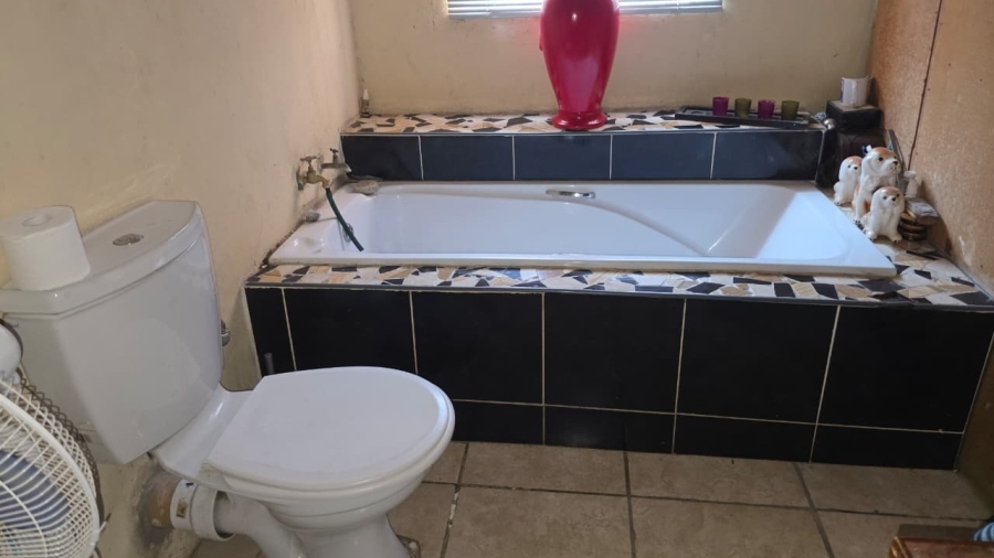 3 Bedroom Property for Sale in Rustenburg North North West